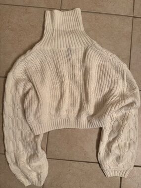 H&M Cream Cable & Rib Knit Crewneck Sweater